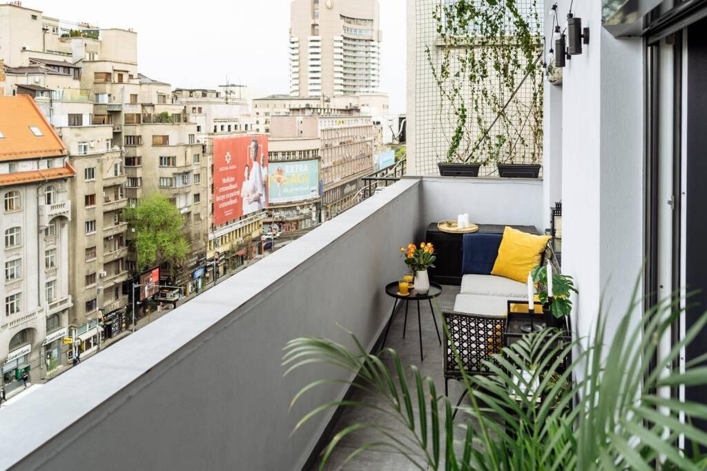 Amazing City View - Terrace+Netflix - City Center Bucarest Exterior foto